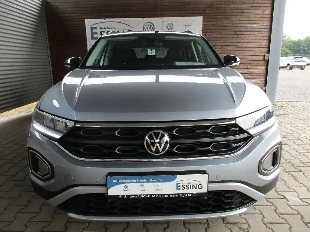 Gebraucht VW T-Roc Goal 150 PS (110 kW) 2025 Pyritsilber metallic SUV
