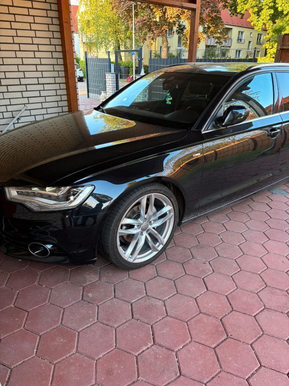 Schwarz Gebraucht 2014 Audi A6 Ambiente Kombi | 13.580 € (Guter Preis) - Bild 1/4