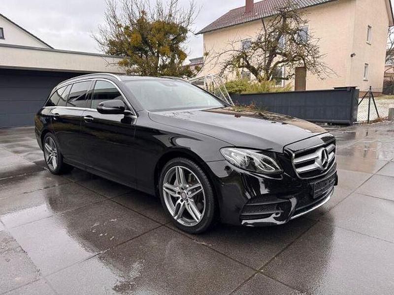 Gebraucht Mercedes E220 AMG 80 PS (58 kW) 2017 Weiss Limousine