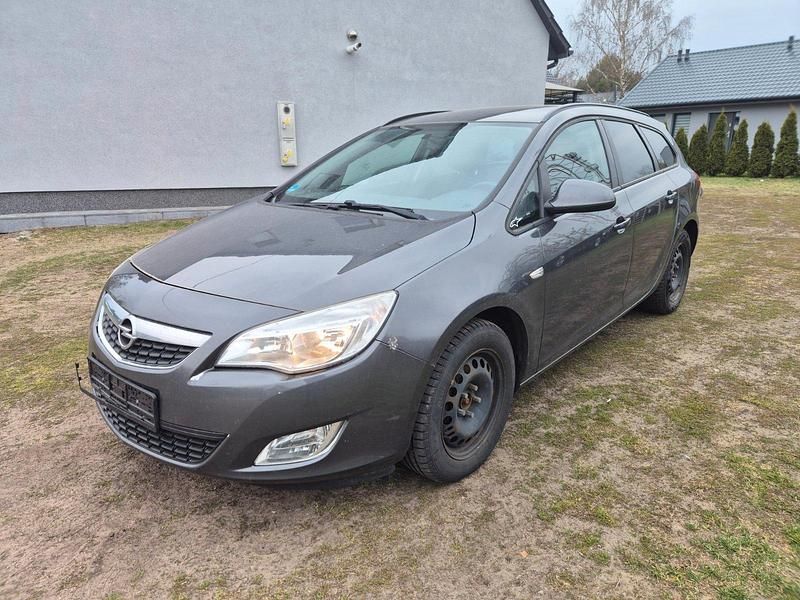 Second-hand Opel Astra 2011 Break