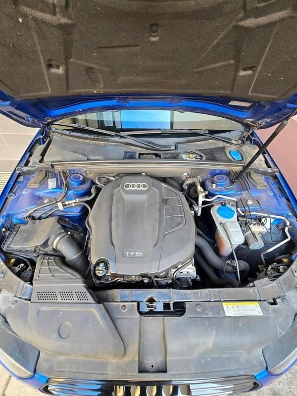 Gebraucht Audi A4 Competition 170 PS (125 kW) 2015 Blau Kombi