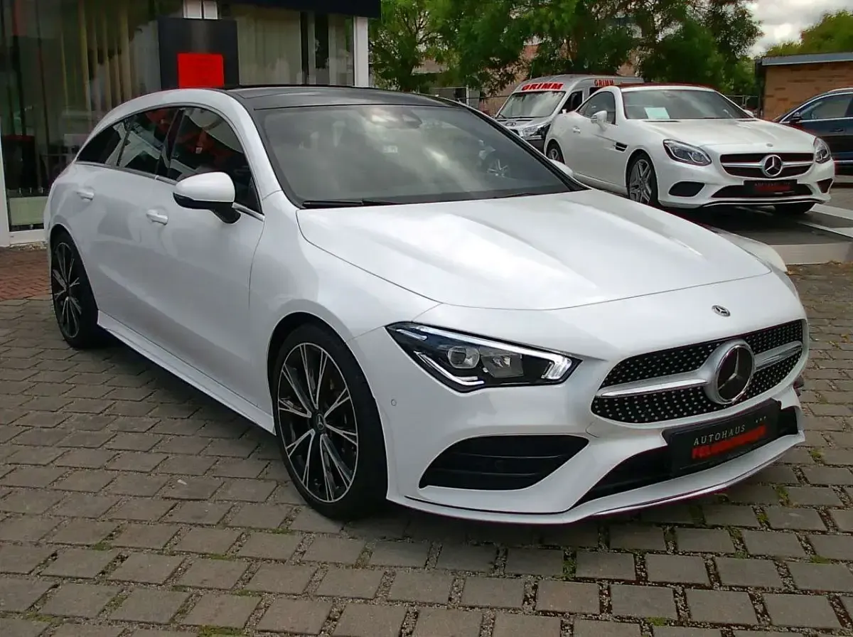 Gebraucht Mercedes CLA200 AMG line 163 PS (119 kW) 2019 Polarweiss Coupé