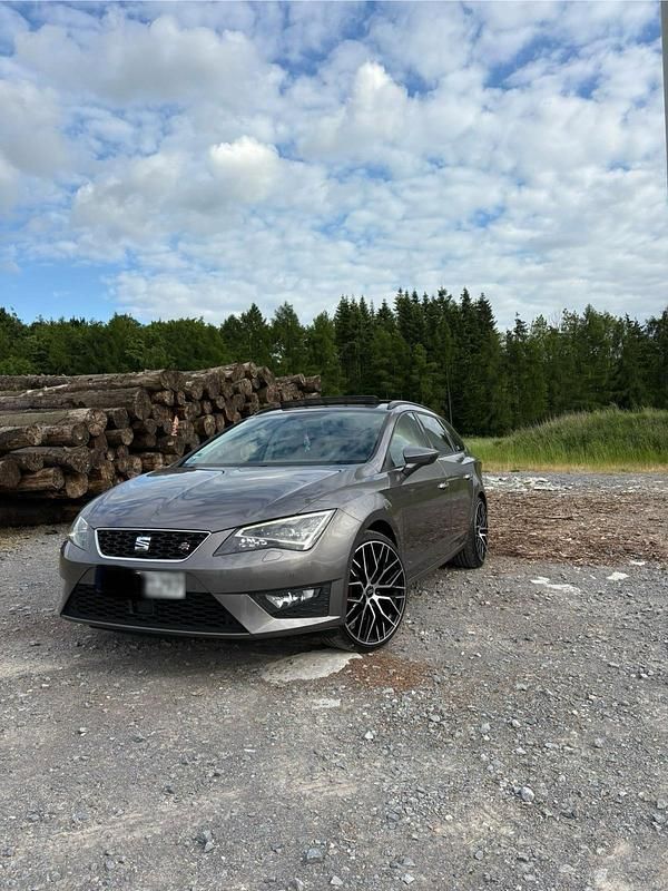 Gebraucht Seat Leon FR 184 PS (135 kW) 2014 Grau Kombi