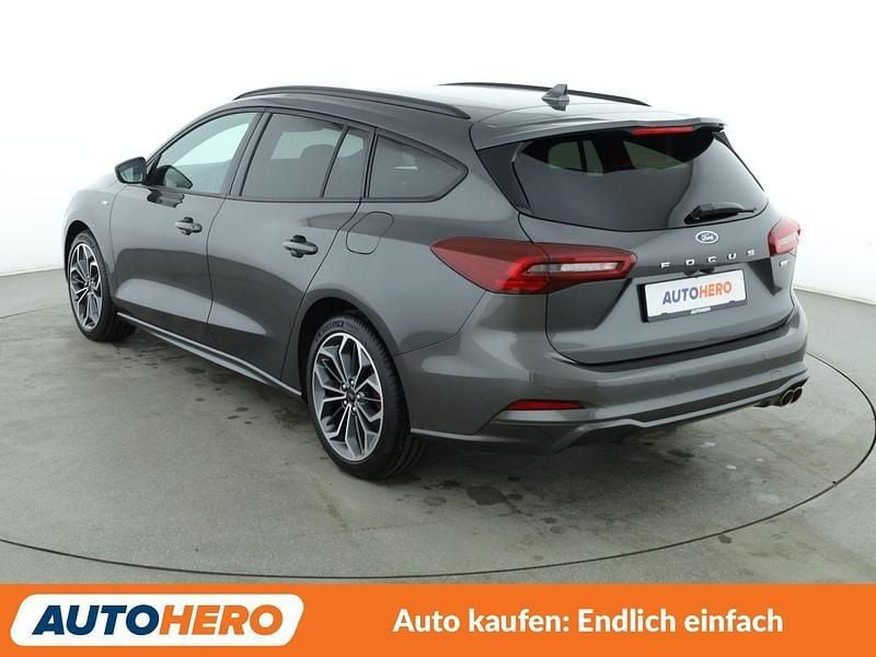 Gebraucht Ford Focus ST-Line 155 PS (114 kW) 2022 Grau Kombi