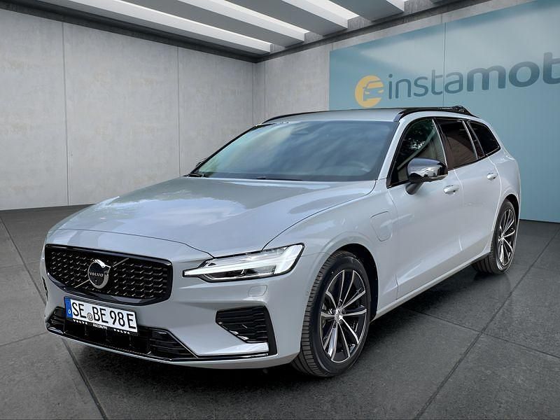 Grau Gebraucht 2025 Volvo V60 Kombi | 54.799 € - Bild 1/4