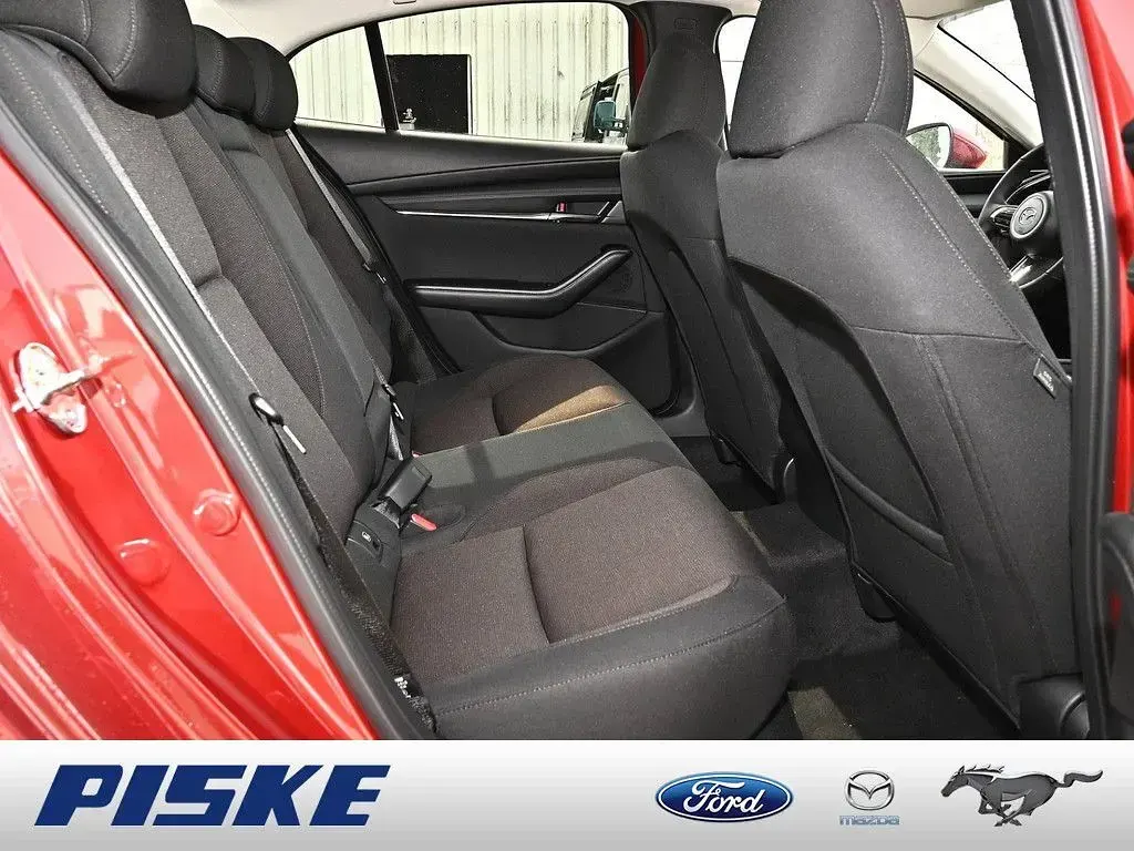 Neu Mazda 3 Exclusive-Line 140 PS (102 kW) 2026 Soul red crystal Limousine