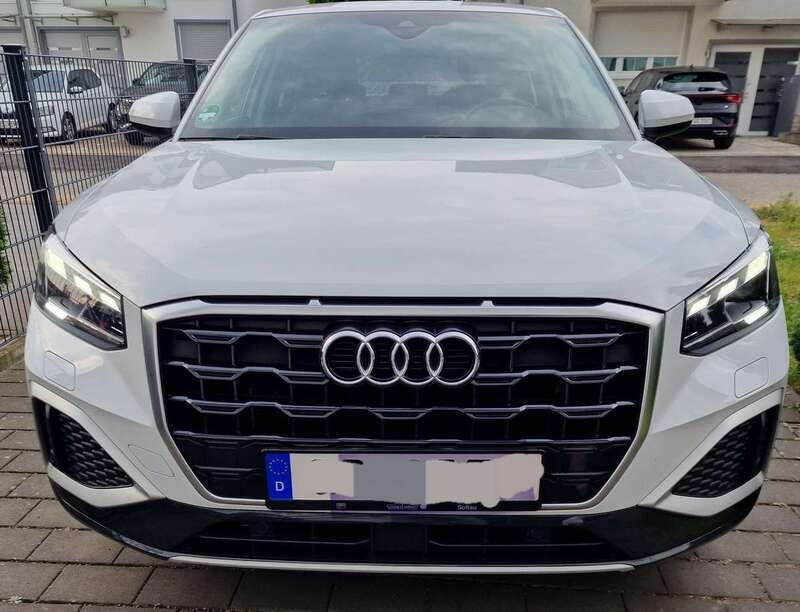 Weiß Gebraucht 2020 Audi Q2 Advanced SUV | 21.000 € (Guter Preis) - Bild 1/4