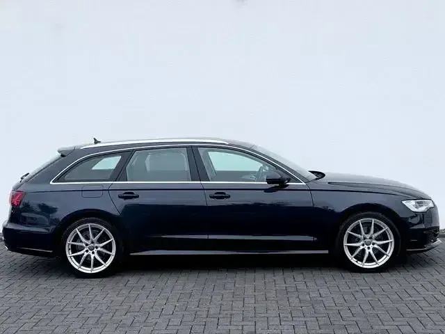 Gebraucht Audi A6 Business 190 PS (139 kW) 2015 Blau Kombi