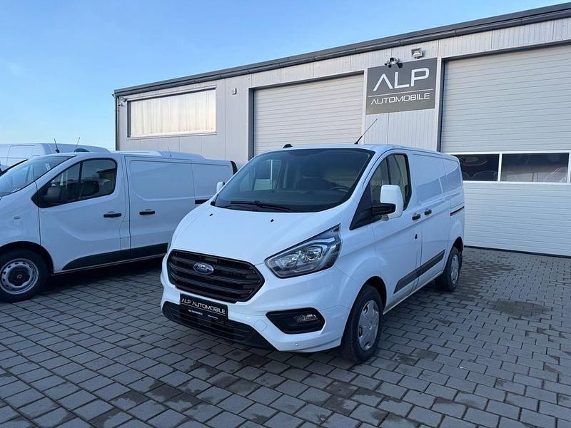 Gebraucht Ford Transit Custom 131 PS (96 kW) 2020 Weiß Van / Kleinbus