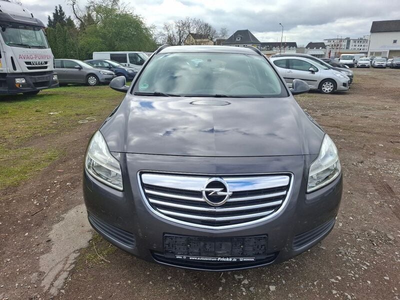 Gebraucht Opel Insignia Selection 116 PS (85 kW) 2009 Grau Kombi