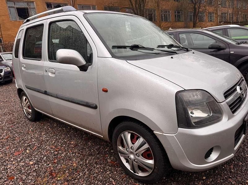 Silber Gebraucht 2005 Opel Agila Njoy Kombi | 990 € (Fairer Preis) - Bild 1/4