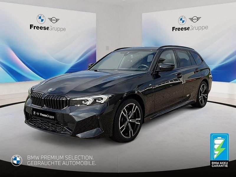 Schwarz Gebraucht 2024 BMW 320e M Sport Kombi | 41.990 € (Teuer) - Bild 1/4
