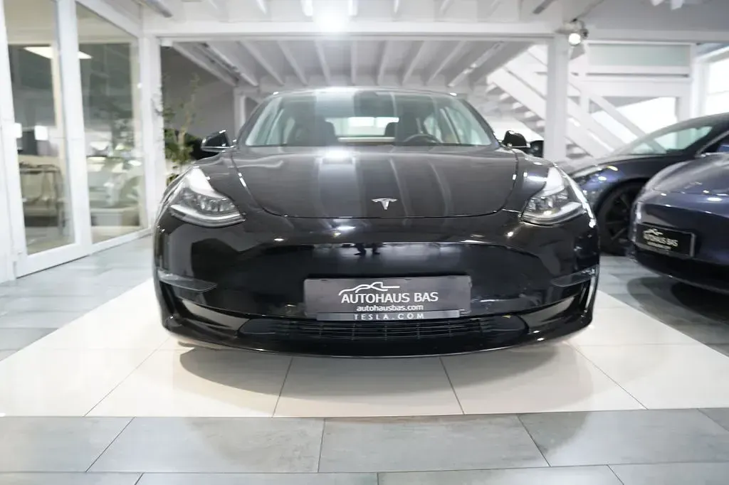 Usata Tesla Model 3 Performance 377 kW (513 CV) 2023 Nero Berlina