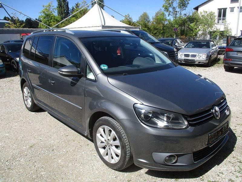 Grau Gebraucht 2011 VW Touran Highline Van / Kleinbus | 5.750 € (Guter Preis) - Bild 1/4