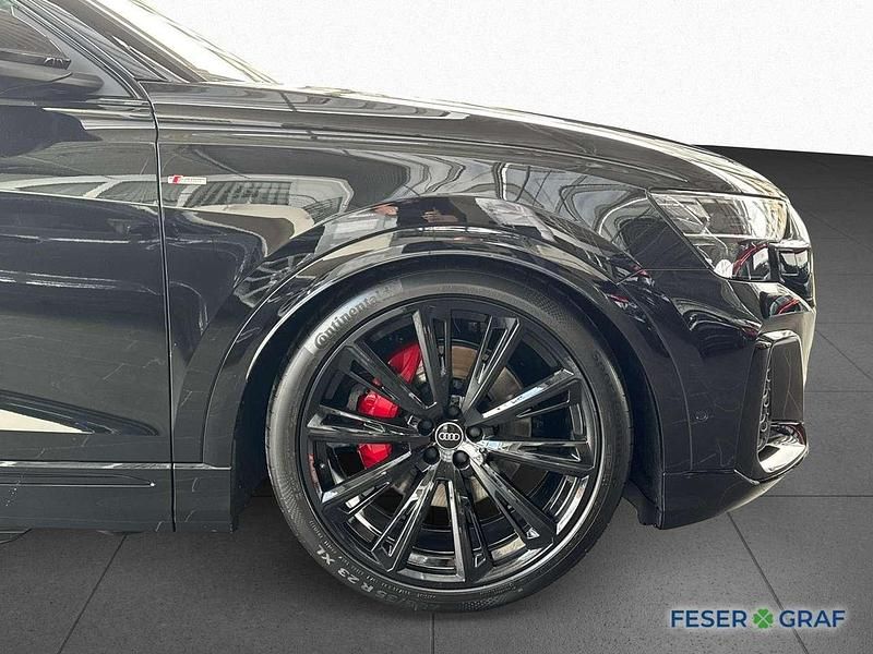 Neu Audi Q8 Ambiente 286 PS (210 kW) 2025 Mythosschwarz metallic SUV