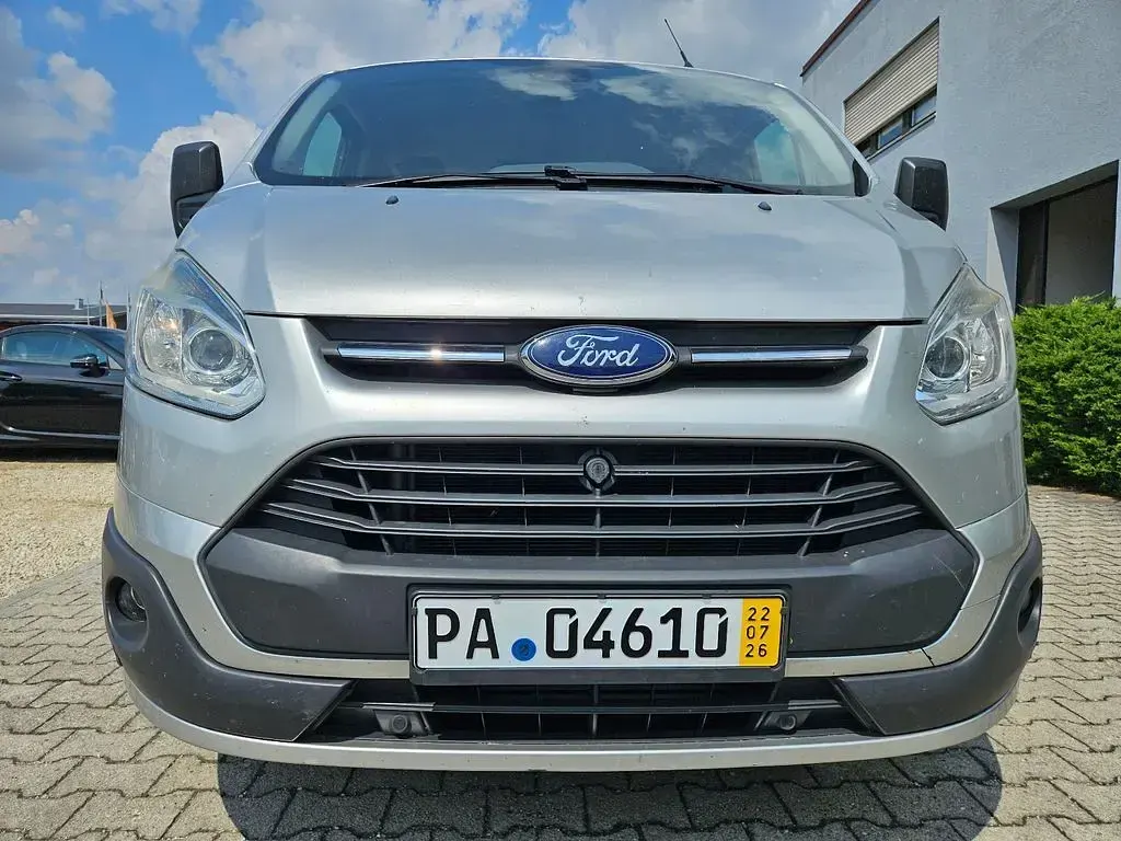 Gebraucht Ford Transit Trend 125 PS (91 kW) 2013 Silber Van