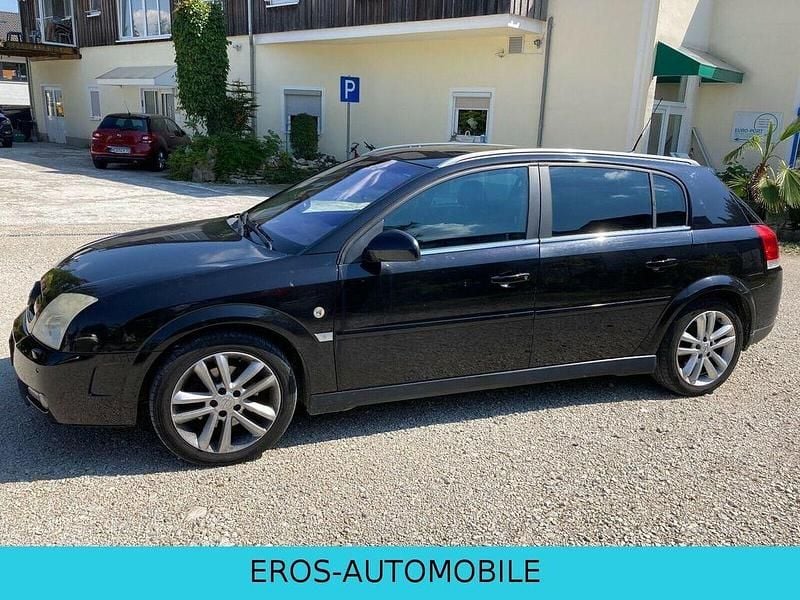 Gebraucht Opel Signum Sport 175 PS (128 kW) 2004 Schwarz Kleinwagen
