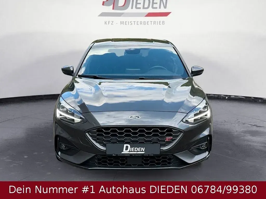 Gebraucht Ford Focus ST 280 PS (205 kW) 2021 Grau Limousine