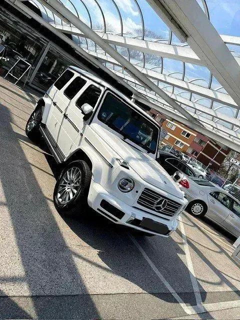 Second-hand Mercedes G350 2021 Alb SUV