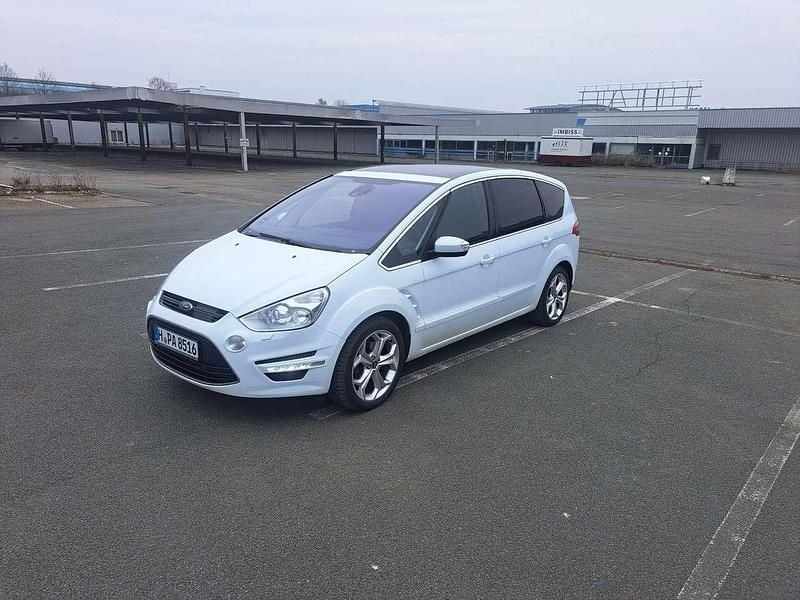 Gebraucht Ford S-MAX Titanium 200 PS (147 kW) 2011 Van / Kleinbus