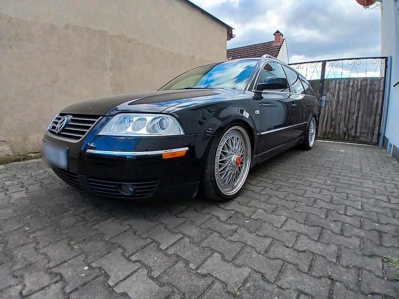 Gebraucht VW Passat 193 PS (141 kW) 2002 Schwarz Kombi
