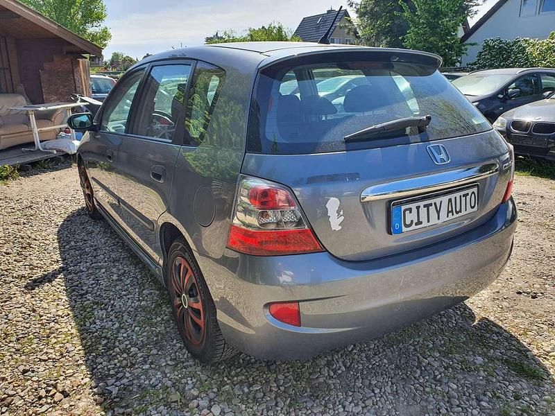 Gebraucht Honda Civic LS 110 PS (80 kW) 2005 Silber Limousine