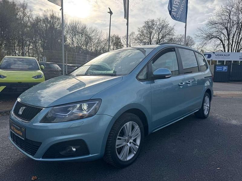 Silber Gebraucht 2012 Seat Alhambra Style Van / Kleinbus | 9.990 € (Fairer Preis) - Bild 1/4