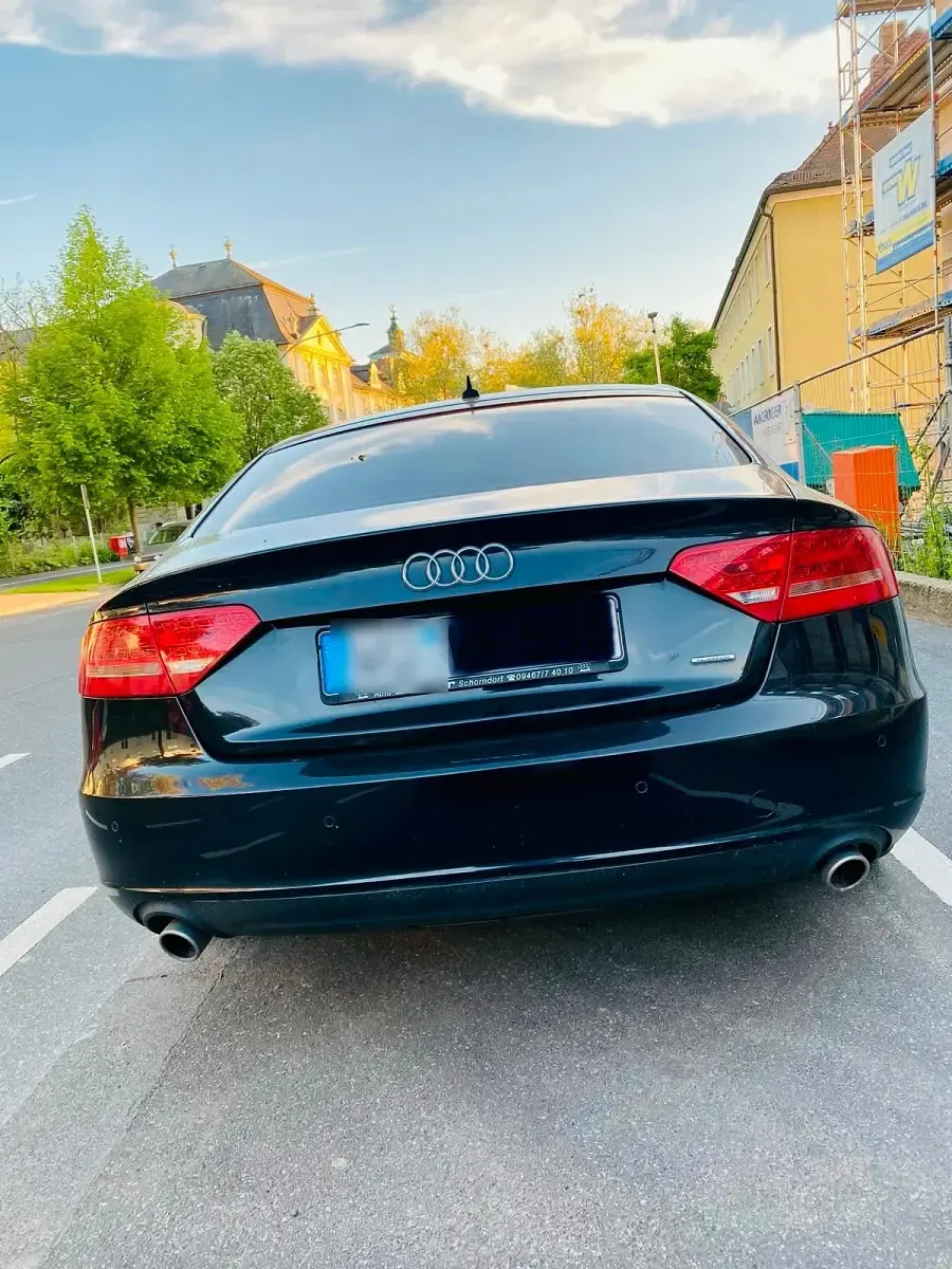 Gebraucht Audi A5 239 PS (175 kW) 2010 Schwarz Coupé