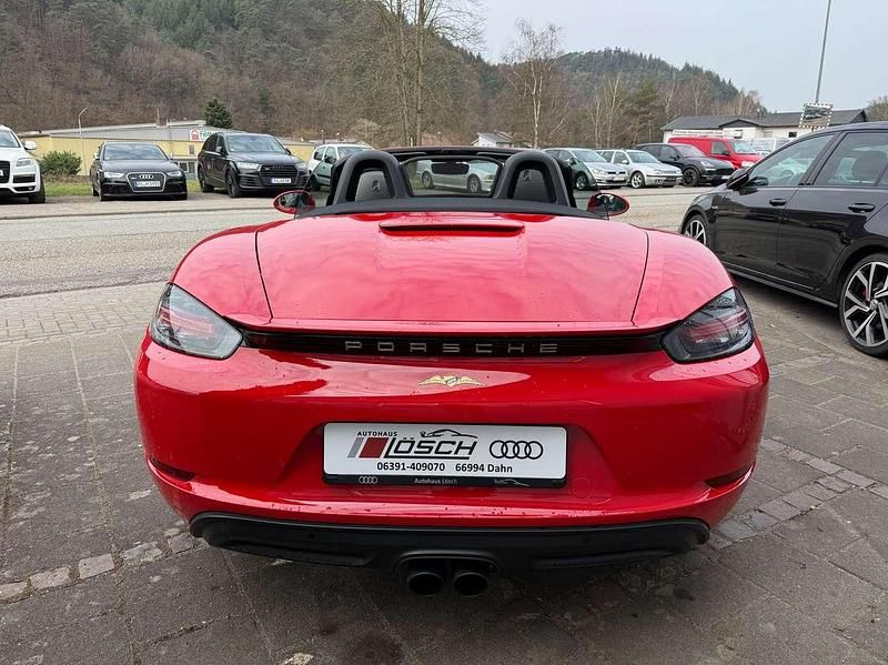 Gebraucht Porsche 718 349 PS (256 kW) 2018 Rot Cabrio