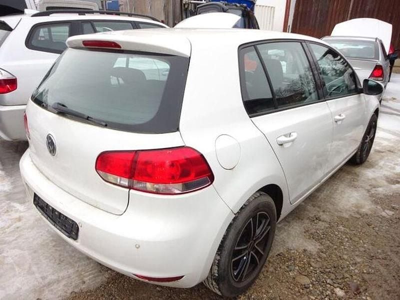 Gebraucht VW Golf VI Trendline 110 PS (80 kW) 2011 Andere Kleinwagen