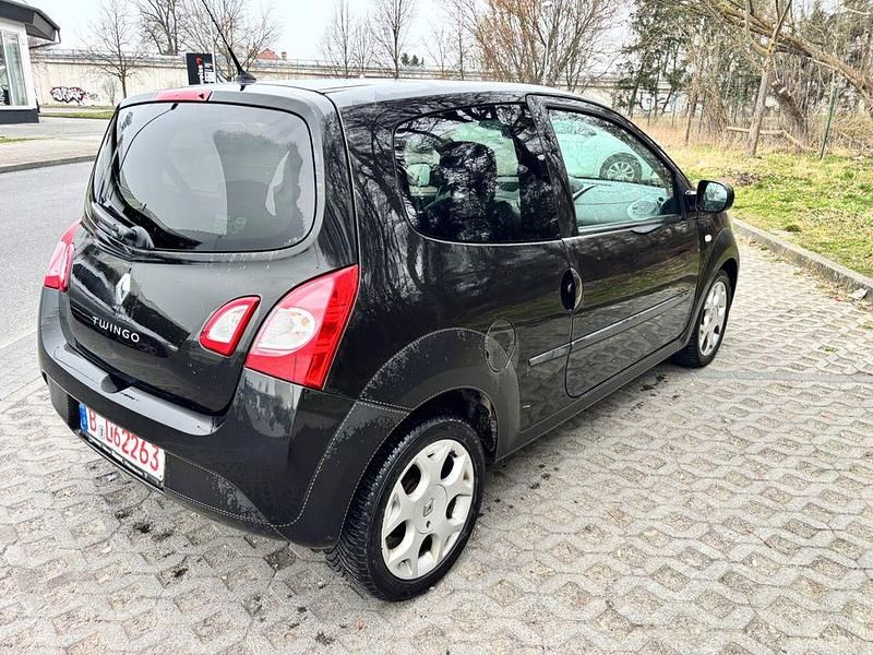 Gebraucht Renault Twingo Dynamique 75 PS (55 kW) 2012 Kleinwagen