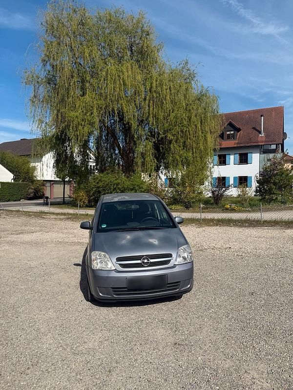 Gebraucht Opel Meriva 105 PS (77 kW) 2004 Silber Van / Kleinbus