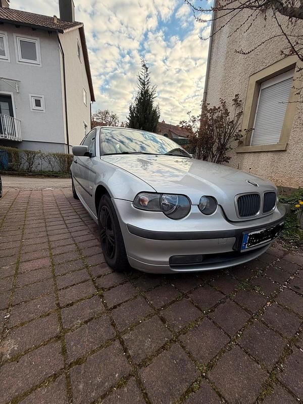 Gebraucht BMW 316 2001 Grau Coupé