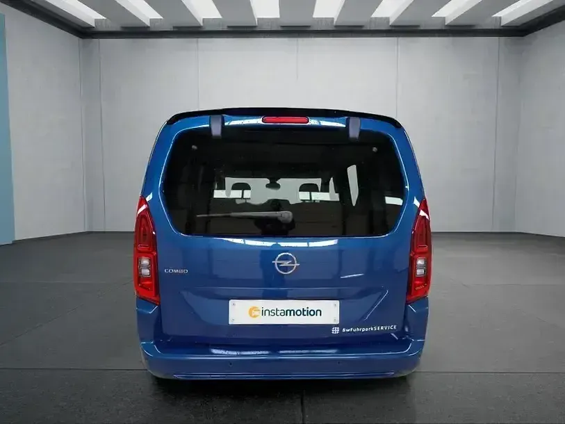 Gebraucht Opel Combo 131 PS (96 kW) 2022 Blau Van / Kleinbus