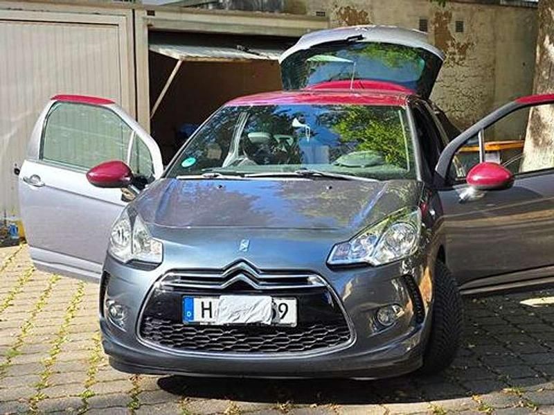 Gebraucht Citroën DS3 So Chic 120 PS (88 kW) 2011 Silber Limousine
