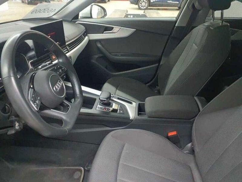 Gebraucht Audi A4 S-Line 163 PS (119 kW) 2020 Gletscherweiß metallic Kombi