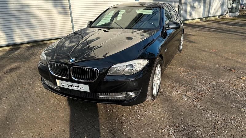 Gebraucht BMW 525 218 PS (160 kW) 2012 Schwarz Limousine