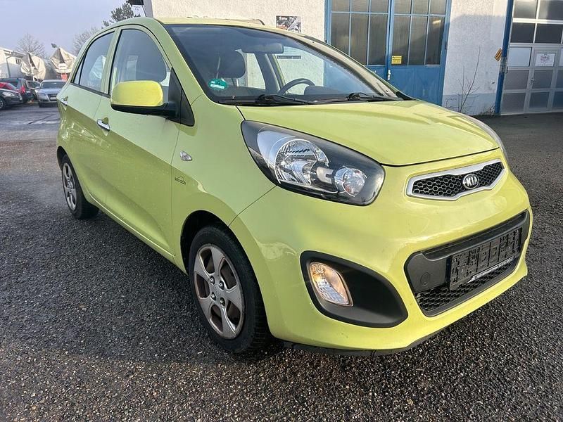 Gebraucht Kia Picanto Edition 7 69 PS (50 kW) 2014 Grün Kleinwagen