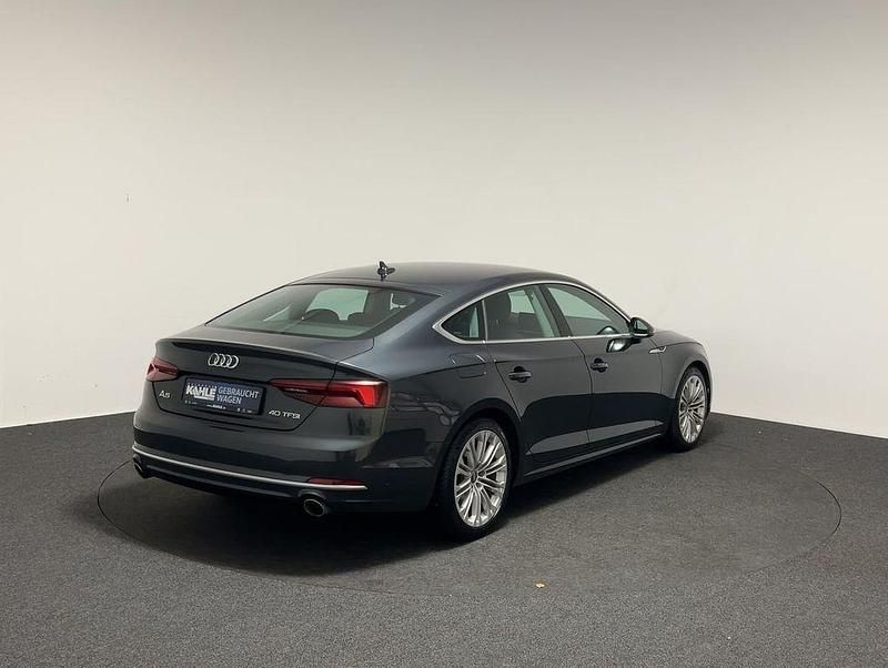 Gebraucht Audi A5 Sportback Sport 190 PS (139 kW) 2019 Grau Kleinwagen
