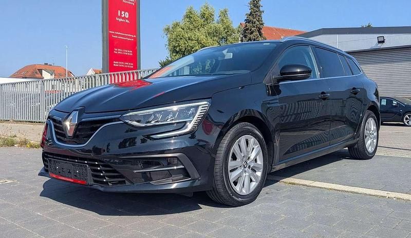 Black pearl schwarz Gebraucht 2023 Renault Mégane GrandTour Kombi | 14.990 € (Guter Preis) - Bild 1/4