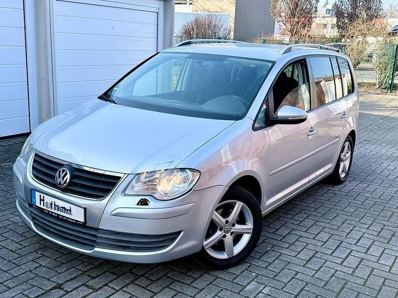 Gebraucht VW Touran Freestyle 102 PS (75 kW) 2010 Weiß Van / Kleinbus