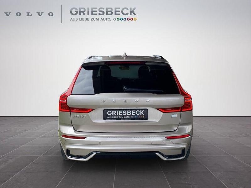 Gebraucht Volvo XC60 Ultimate 455 PS (334 kW) 2023 Bright dusk / metallic SUV