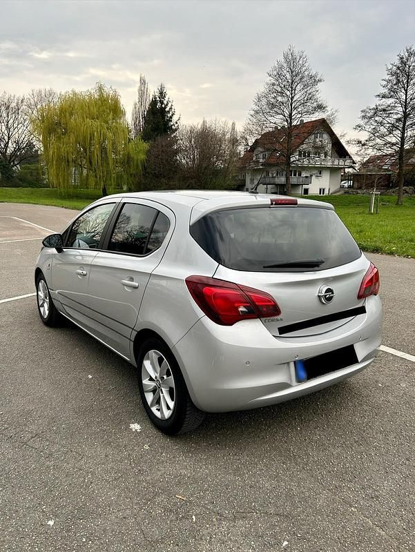 Gebraucht Opel Corsa 95 PS (69 kW) 2017 Silber Kleinwagen