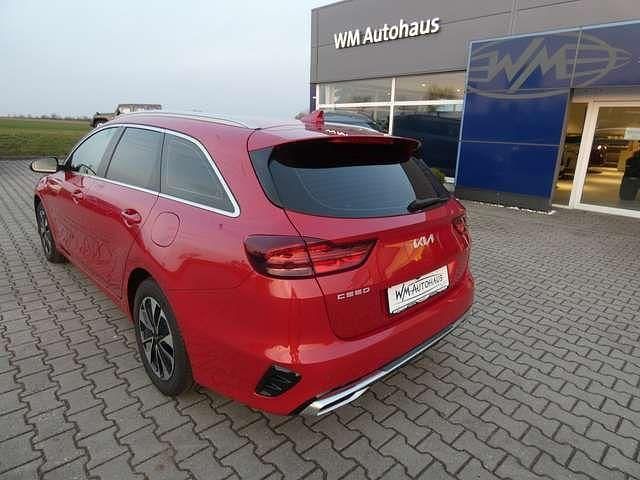 Usado Kia Ceed Vision 105 HP (77 kW) 2022 Citadino