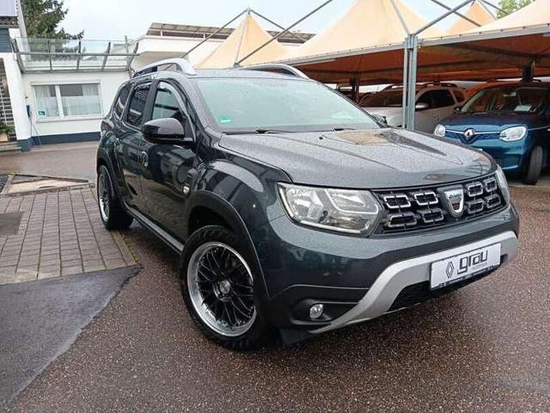 Kometengrau Gebraucht 2021 Dacia Duster SUV | 17.995 € (Fairer Preis) - Bild 1/4