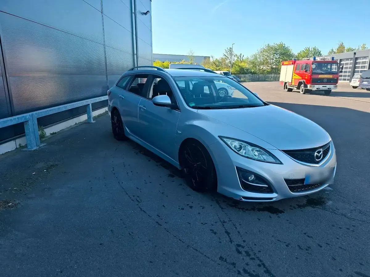 Gebraucht Mazda 6 163 PS (119 kW) 2010 Silber Kombi