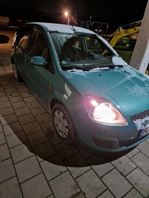 Gebraucht Ford Fiesta 69 PS (50 kW) 2006 Grün Kleinwagen