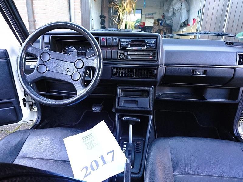 Gebraucht VW Jetta 90 PS (66 kW) 1986 Weiß Limousine