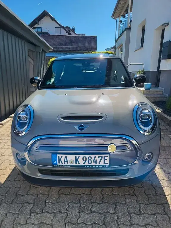 Gebraucht Mini Cooper SE 135 kW (184 PS) 2020 Grau Kleinwagen