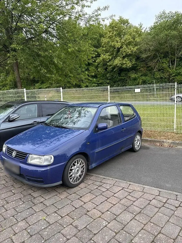 Gebraucht VW Polo Basis 60 PS (44 kW) 1996 Blau Limousine
